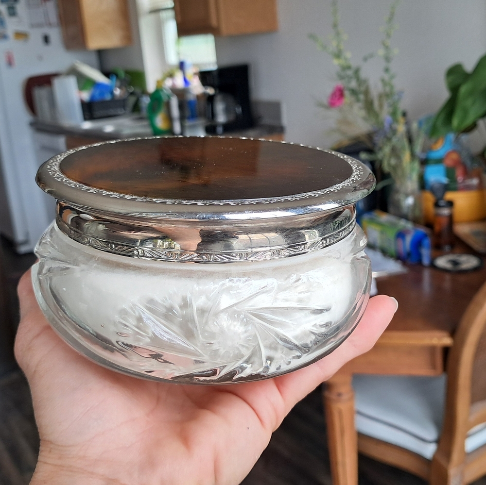 Body powder